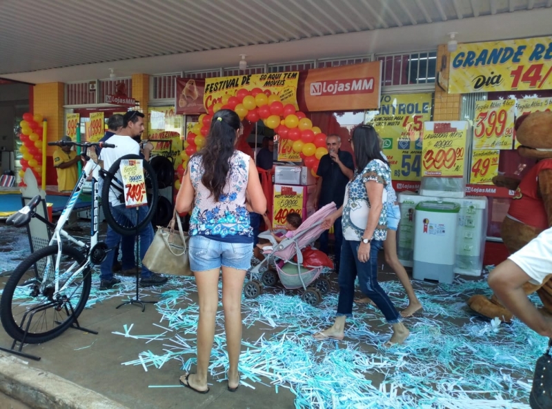 Lojas MM oferece descontos na Semana do Brasil